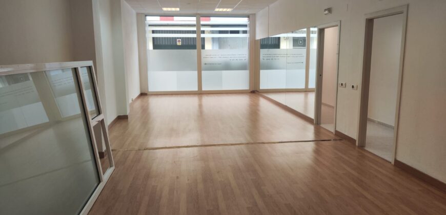 Alquiler de bajo comercial en Rúa da Unidade