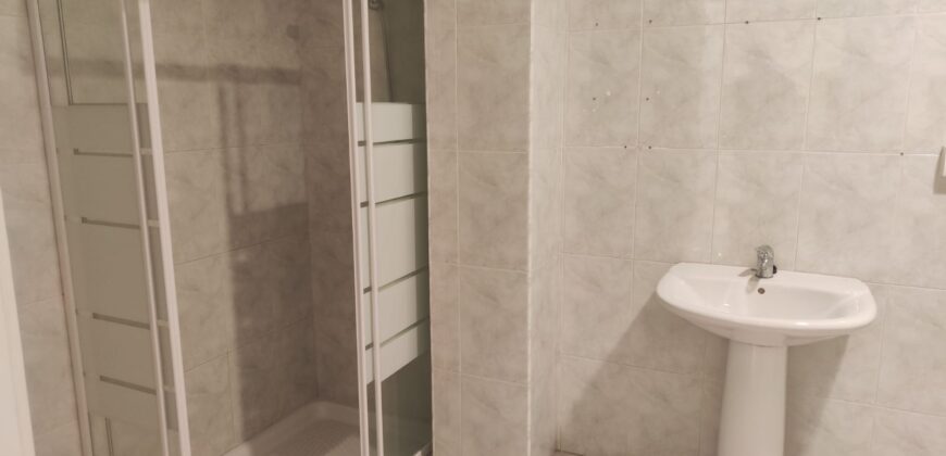 Alquiler de bajo comercial en Rúa da Unidade