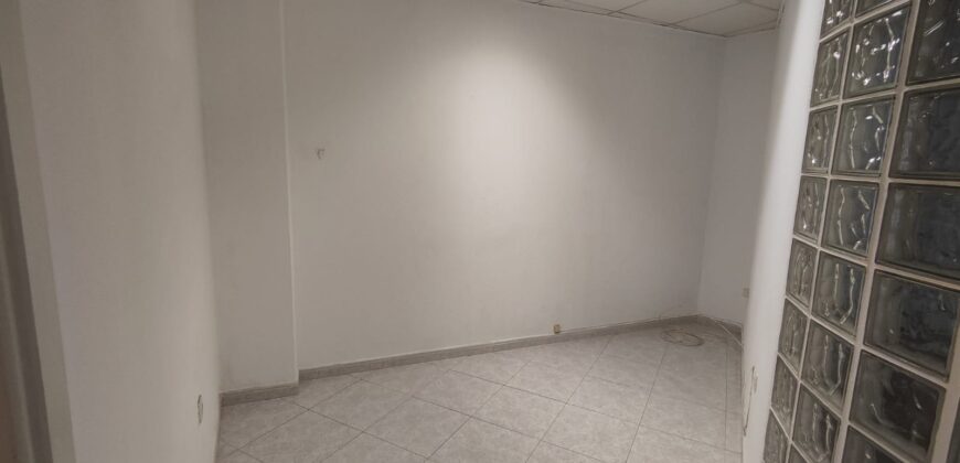 Alquiler de bajo comercial en Rúa da Unidade