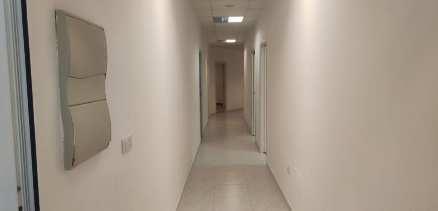 Alquiler de bajo comercial en Rúa da Unidade